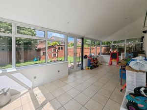 Photo 6- click for photo gallery